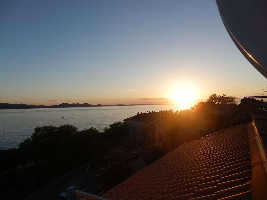 Vera Apartments With Sea View And Old Town View Zadar Room photo